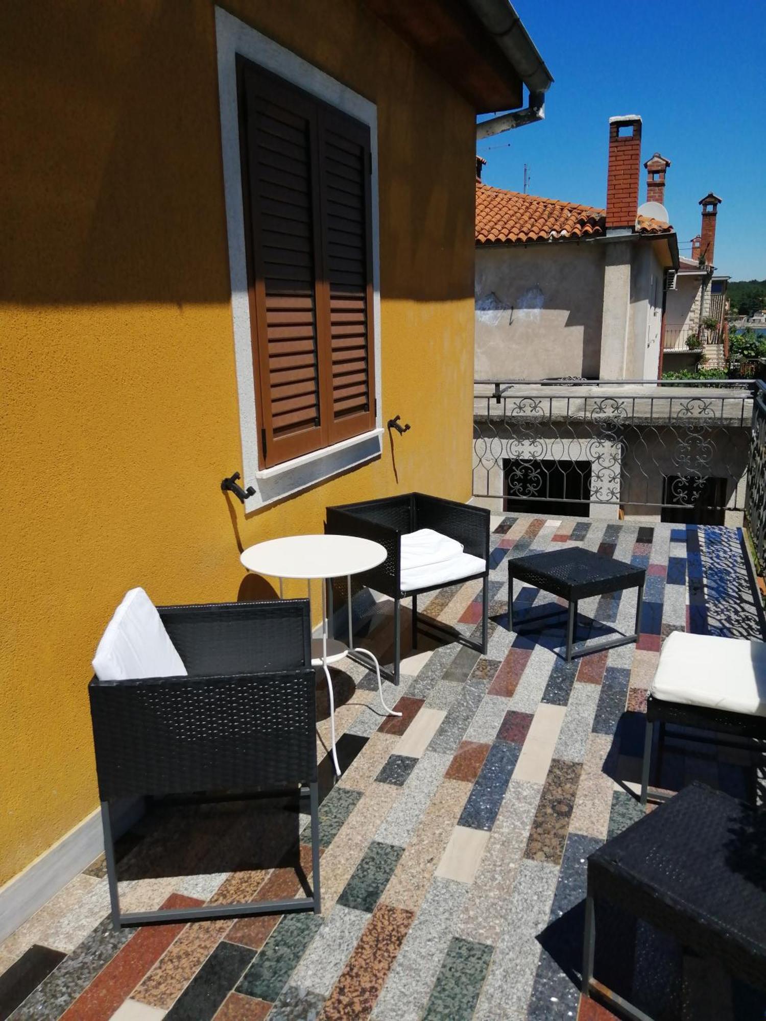 Апартаменти App Palcic K Novigrad  Екстер'єр фото